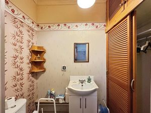 Photo 19- click for photo gallery